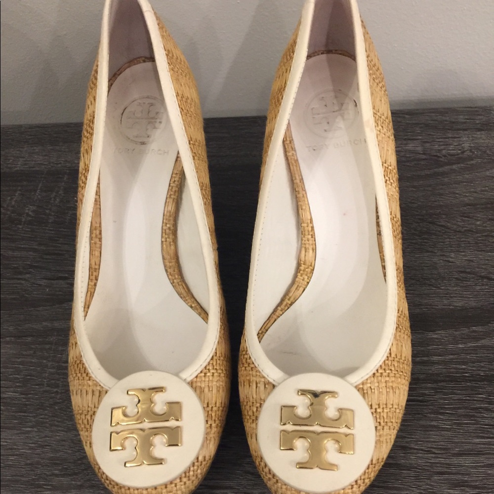 Tory Burch Wedge Shoes Size 8 1/2